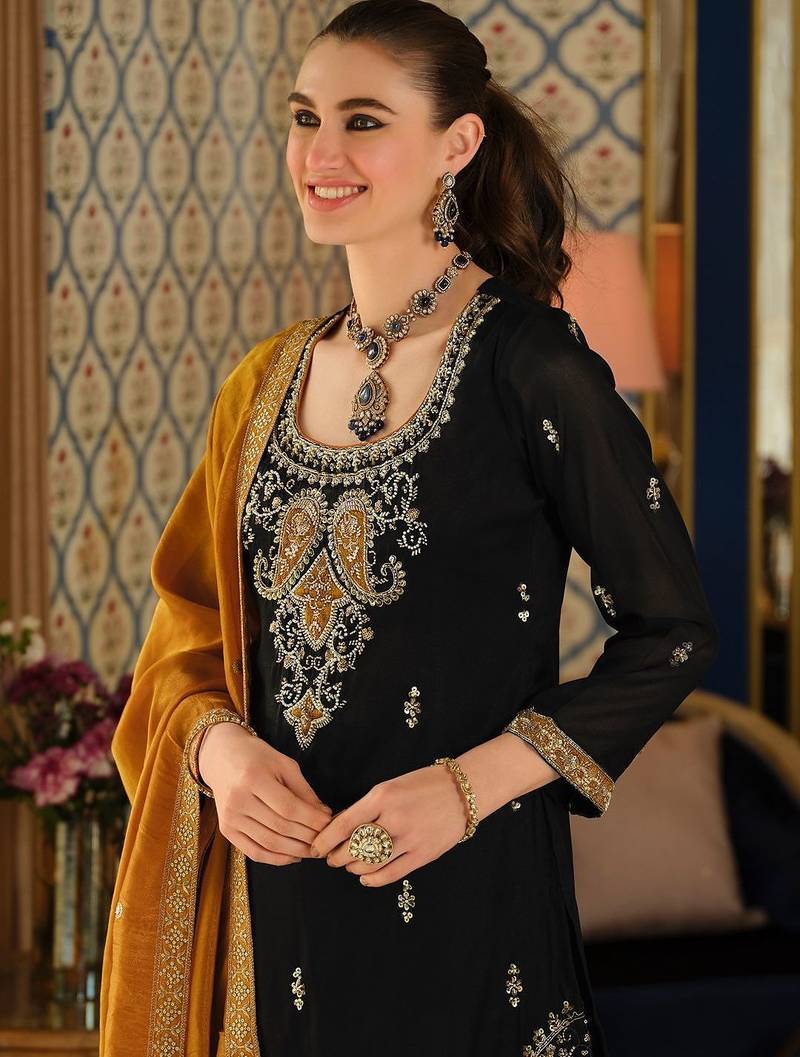 Women Paisley Embroidered Regular Beads and Stones Kurta with Palazzos & With Dupatta