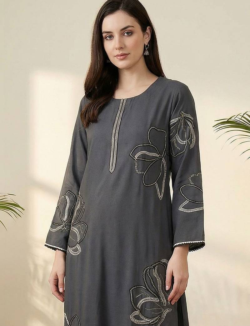 Women Floral Embroidered Regular Sequinned Kurta with Palazzos