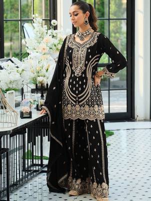 Women Ethnic Motifs Embroidered Panelled Sequinned Kurta with Palazzos & With Dupatta 3
