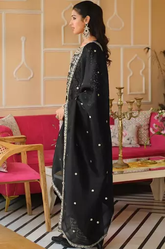 Women Floral Embroidered Panelled Sequinned Kurta with Trousers & With Dupatta