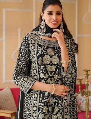 Women Floral Embroidered Panelled Sequinned Kurta with Trousers & With Dupatta 4