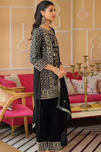 Women Floral Embroidered Panelled Sequinned Kurta with Trousers & With Dupatta