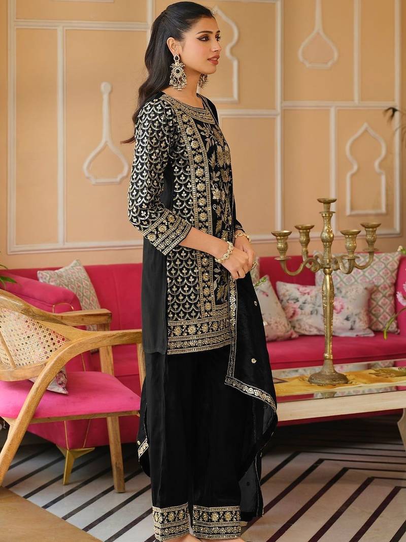 Women Floral Embroidered Panelled Sequinned Kurta with Trousers & With Dupatta