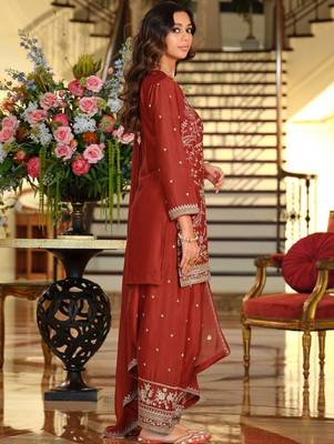 Women Ethnic Motifs Embroidered Regular Thread Work Kurta with Salwar & With Dupatta 7