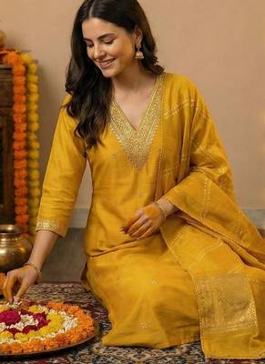 Women Ethnic Motifs Embroidered Regular Sequinned Kurta with Trousers & With Dupatta 1