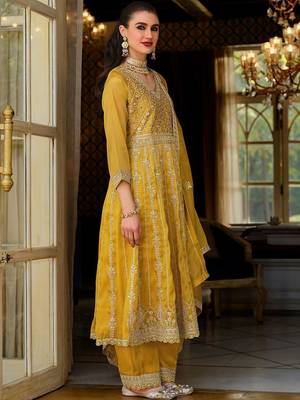 Women Floral Embroidered Empire Mirror Work Kurta with Trousers & With Dupatta 3