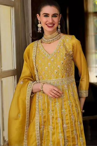 Women Floral Embroidered Empire Mirror Work Kurta with Trousers & With Dupatta