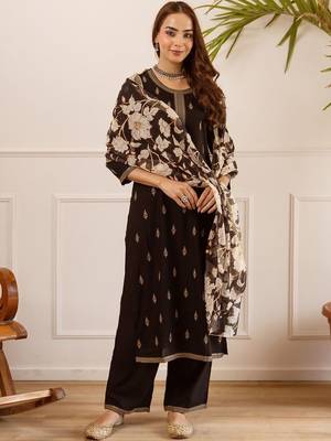 Women Ethnic Motifs Embroidered Regular Kurta with Palazzos & With Dupatta 2
