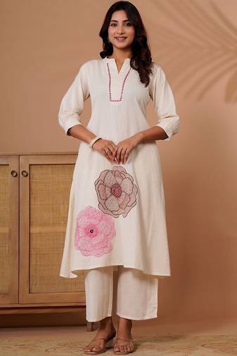 Women Floral Embroidered Regular Sequinned Kurta with Palazzos