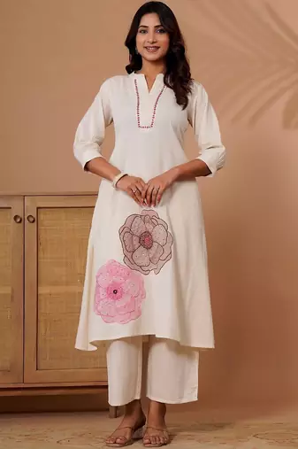 Women Floral Embroidered Regular Sequinned Kurta with Palazzos