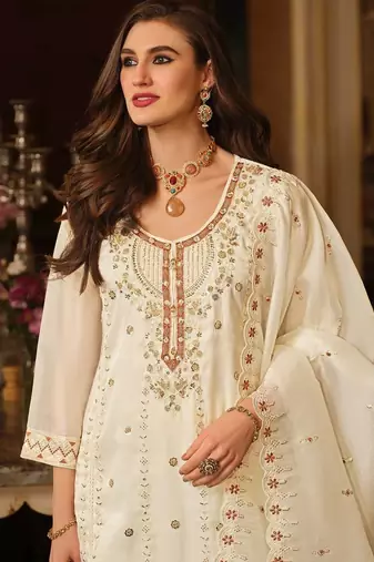 Women Floral Embroidered Panelled Beads and Stones Kurta with Trousers & With Dupatta