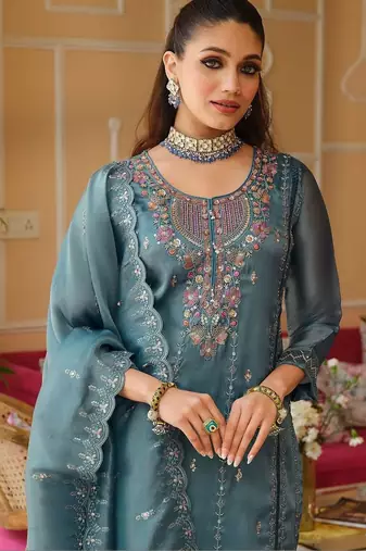 Women Floral Embroidered Panelled Beads and Stones Kurta with Trousers & With Dupatta