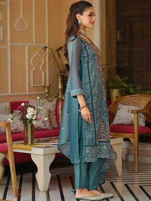 Women Floral Embroidered Panelled Beads and Stones Kurta with Trousers & With Dupatta 6