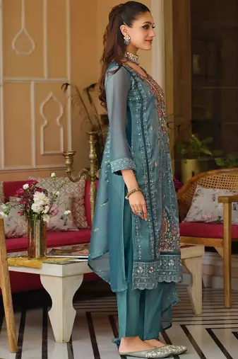 Women Floral Embroidered Panelled Beads and Stones Kurta with Trousers & With Dupatta