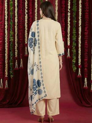 Women Floral Printed Regular Kurta with Palazzos & With Dupatta 3