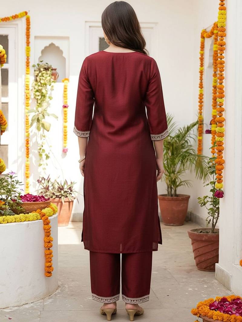 Women Ethnic Motifs Embroidered Regular Liva Kurta with Trousers