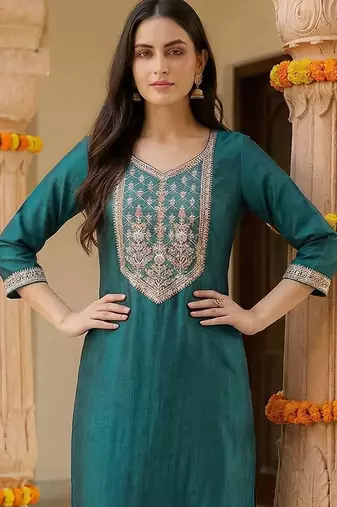 Women Ethnic Motifs Embroidered Regular Liva Kurta with Trousers