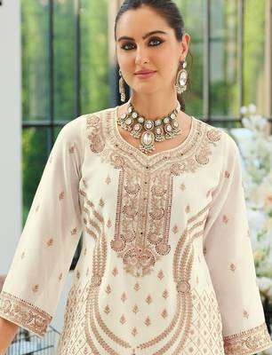 Women Ethnic Motifs Embroidered Regular Thread Work Kurta with Sharara & With Dupatta 2
