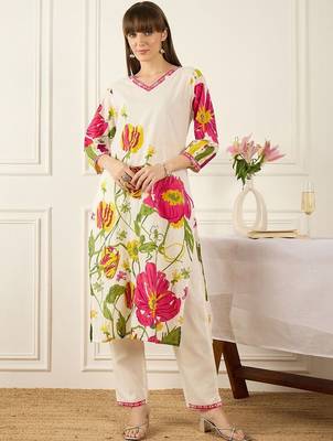 Women Floral Printed Regular Pure Cotton Kurta with Trousers & With Dupatta 3