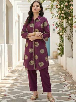 Ethnic Motifs Printed Mandarin Collar Pure Cotton Kurta With Trousers 4
