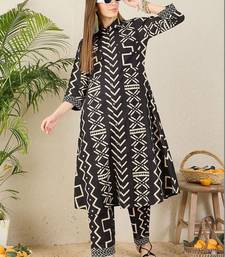 Women Printed Regular Pure Cotton Kurta with Trousers