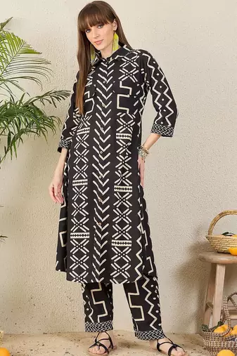 Women Printed Regular Pure Cotton Kurta with Trousers