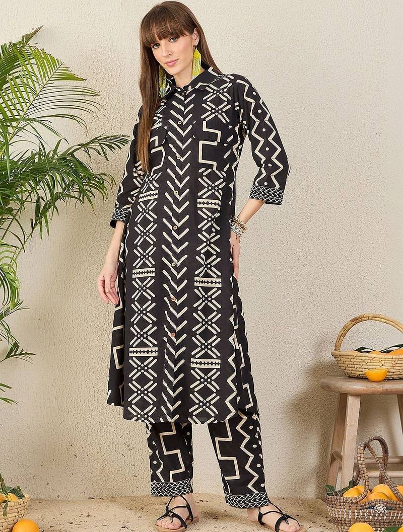 Women Printed Regular Pure Cotton Kurta with Trousers