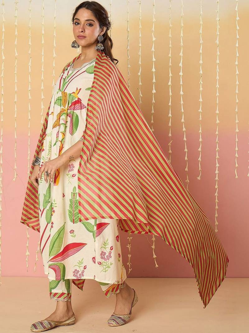 Women Floral Printed Empire Pure Cotton Kurta with Trousers & With Dupatta