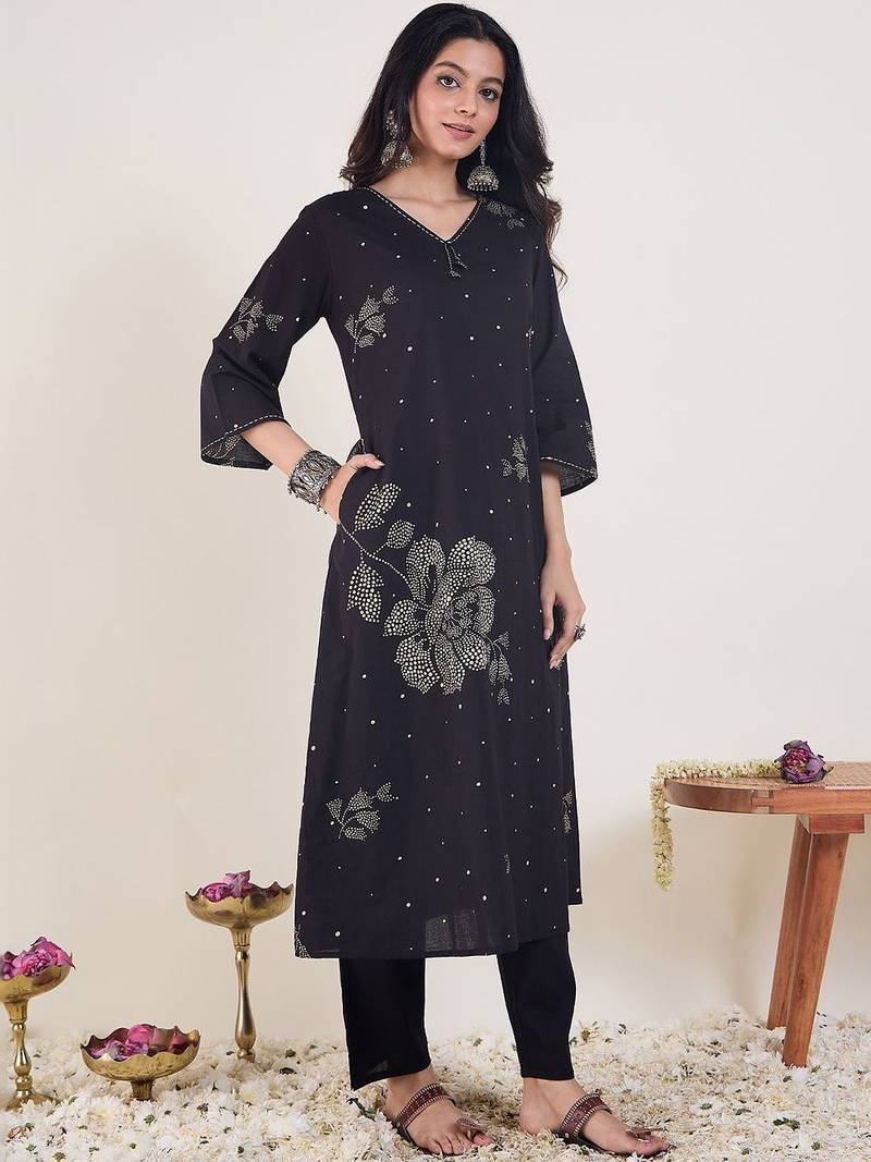 Women Ethnic Motifs Printed Regular Thread Work Pure Cotton Kurta with Trousers