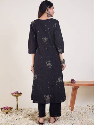 Women Ethnic Motifs Printed Regular Thread Work Pure Cotton Kurta with Trousers 4