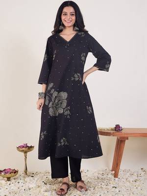 Women Ethnic Motifs Printed Regular Thread Work Pure Cotton Kurta with Trousers 6
