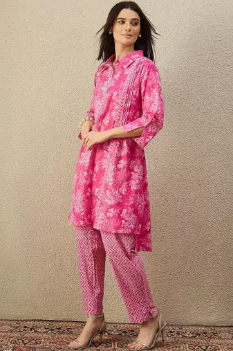 Women Floral Printed Regular Thread Work Pure Cotton Kurta with Trousers