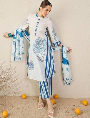 Women Floral Printed Regular Mirror Work Pure Cotton Kurta with Trousers & With Dupatta 1