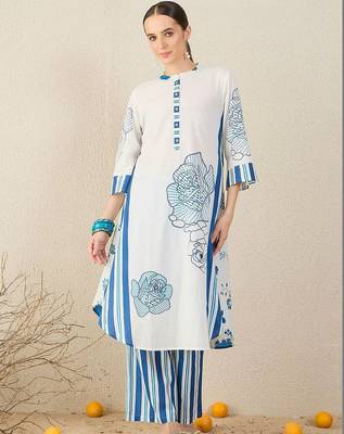 Women Floral Printed Regular Mirror Work Pure Cotton Kurta with Trousers & With Dupatta 3