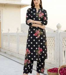 Women Floral Printed Regular Pure Cotton Kurta with Trousers