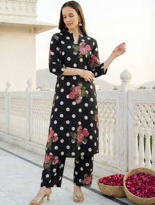 Women Floral Printed Regular Pure Cotton Kurta with Trousers 2
