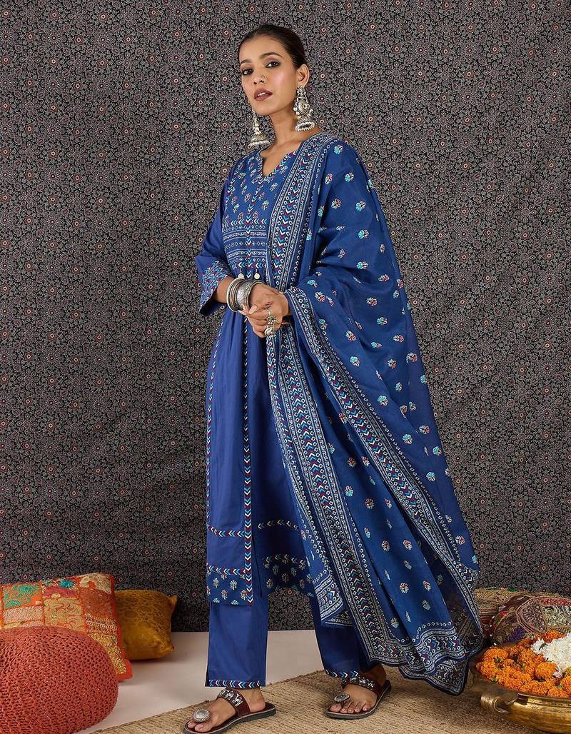 Women Ethnic Motifs Printed Regular Sequinned Pure Cotton Kurta with Trousers & With Dupatta