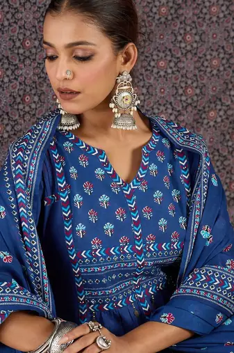 Women Ethnic Motifs Printed Regular Sequinned Pure Cotton Kurta with Trousers & With Dupatta