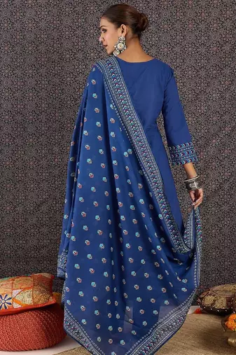 Women Ethnic Motifs Printed Regular Sequinned Pure Cotton Kurta with Trousers & With Dupatta