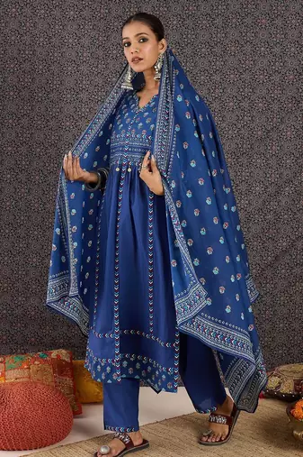 Women Ethnic Motifs Printed Regular Sequinned Pure Cotton Kurta with Trousers & With Dupatta