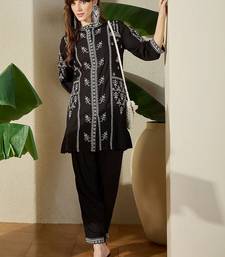 Women Ethnic Motifs Embroidered Regular Thread Work Kurta with Trousers