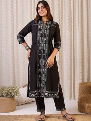 Women Ethnic Motifs Printed Regular Mirror Work Pure Cotton Kurta with Trousers 6