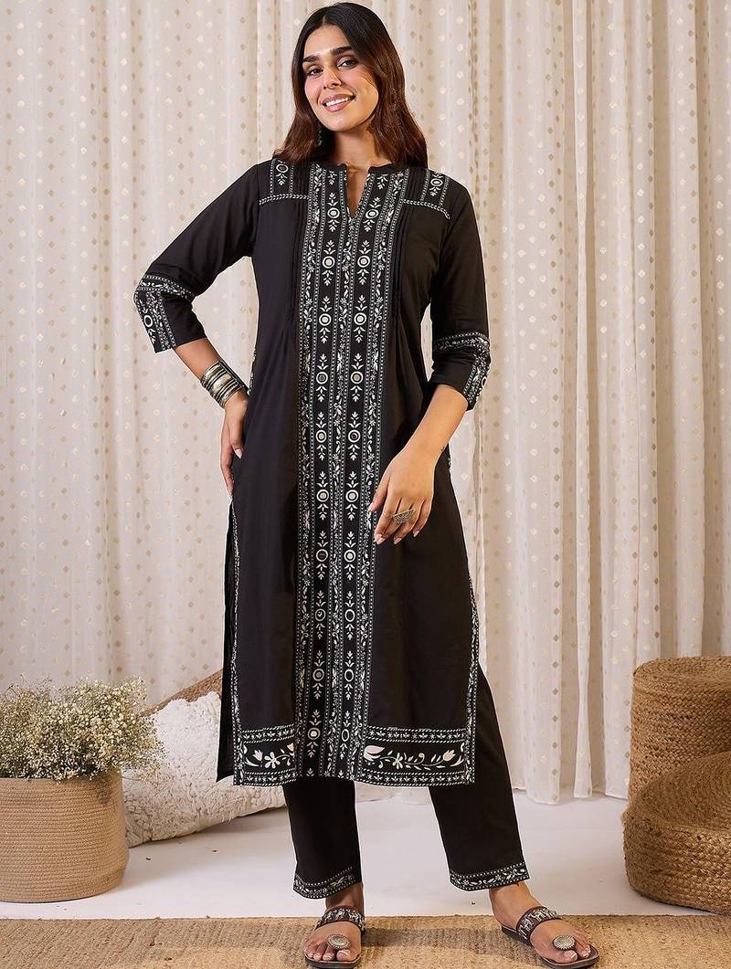 Women Ethnic Motifs Printed Regular Mirror Work Pure Cotton Kurta with Trousers