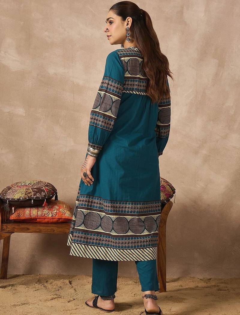 Women Printed Regular Mirror Work Pure Cotton Kurta with Trousers
