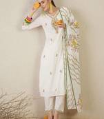 Women Floral Embroidered Regular Thread Work Pure Cotton Kurta with Trousers & With Dupatta