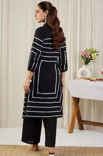 Women Printed Regular Kurta with Palazzos
