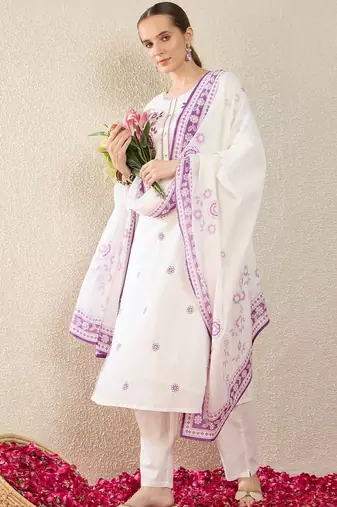 Women Floral Embroidered Regular Thread Work Pure Cotton Kurta with Trousers & With Dupatta
