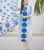 Women Printed Regular Pure Cotton Kurta with Trousers & With Dupatta