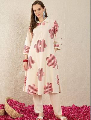Women Floral Printed Regular Pure Cotton Kurta with Trousers 5