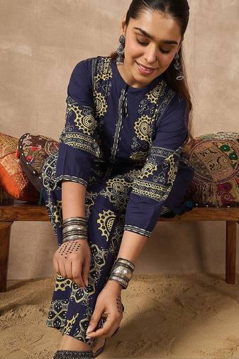 Women Printed Regular Sequinned Pure Cotton Kurta with Palazzos